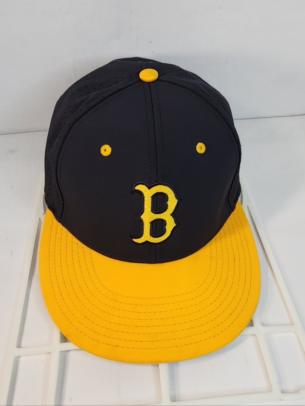 Boston Red Sox " The Game Gold / Black Logo Adult  Stretch Fit (XL) Ball Cap.